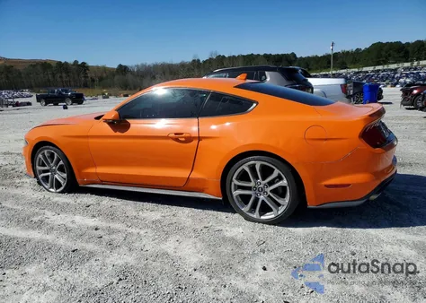 2021 Ford Mustang z USA, uszkodzony, nr VIN 1FA6P8TH7M5140082